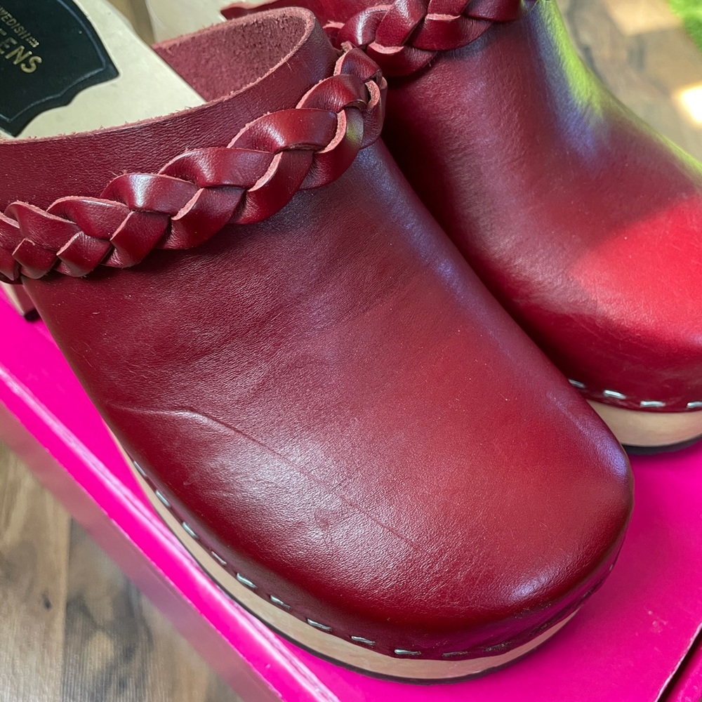 Red Leather Clogs - Picture 3 of 5